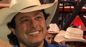 Locutor de rodeios Alessandro Cunha morre em acidente na BR-153
